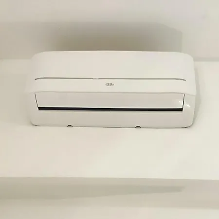 Apartmán Boutique Con Tv Da 65 E 43 *